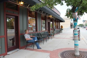 Main Street Inn in downtown Lowell overlooking the Flat River.
