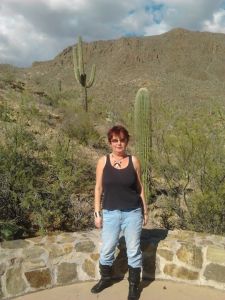 Emma Palova 2011 in Saguaro National Park