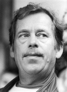 ew-vaclav-havel-head